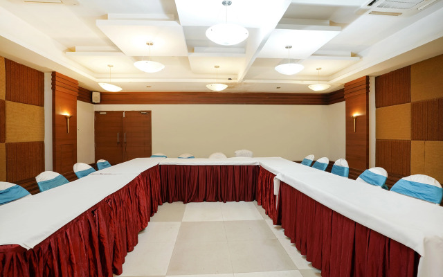 FabHotel Cambay Sapphire