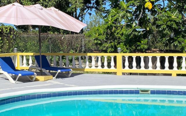 Yancey Largo Villa Perfect Jamaica Ironshore Getaway w Private Pool and Onsite Staff Services by Redawning