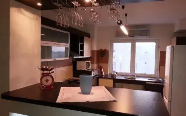 Apartment 3 Rooms elegant