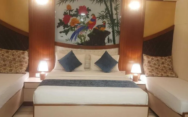 The Grand Krishna Rooms