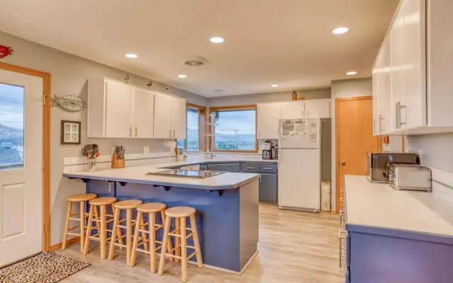 Two Views Vacation Home