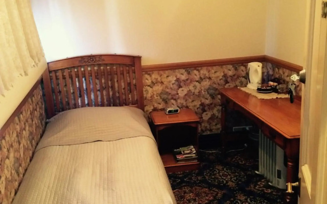 Shepherds Arms Hotel