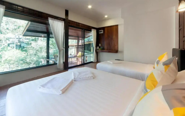 Tawan Riverside - Elephant Resort