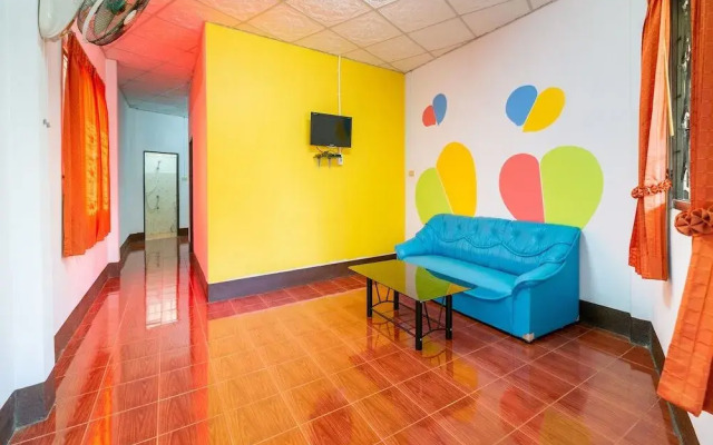 OYO 608 Maleena Home