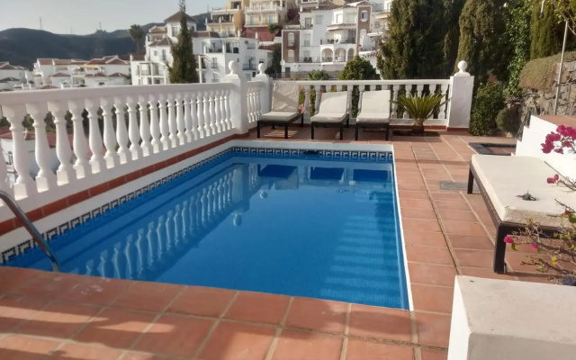 AP349 - Casa del Aguila