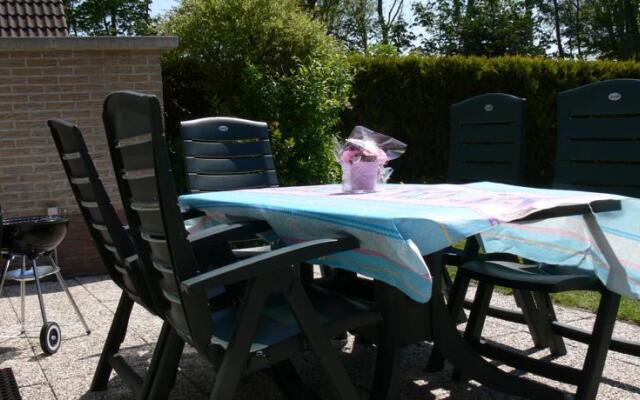 Holiday Home De Wielen