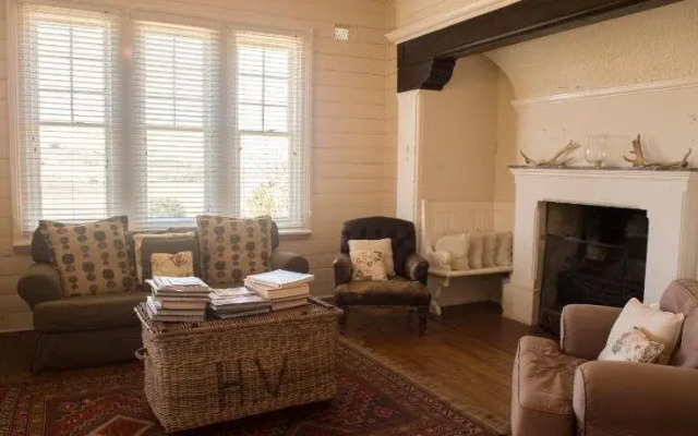 Hillview Heritage Estate
