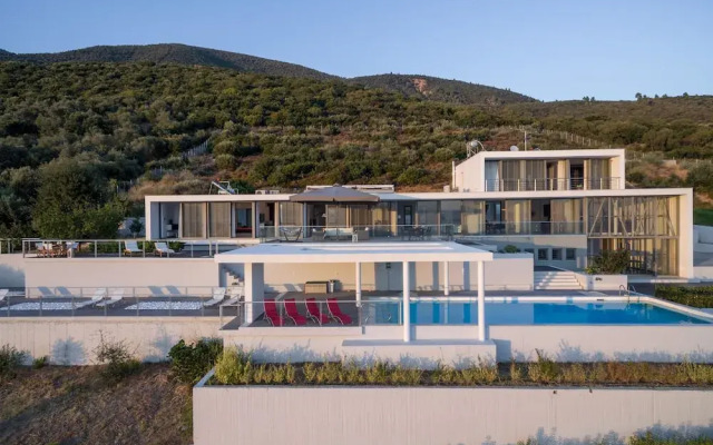 600m² homm Luxury Villa Sea Side Evia 16ppl