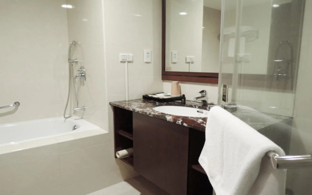 Hotel June
