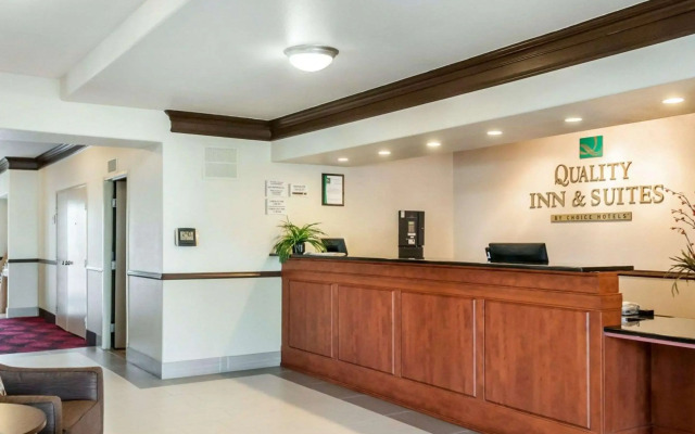 Quality Inn & Suites Albuquerque West