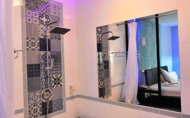 Relax Villa Hotel