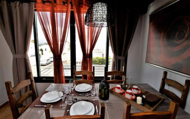 105068 - Apartment in Puerto del Carmen