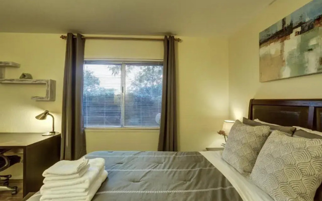 Zen Desert, 2BR/2BA Apartment, Private Entrance