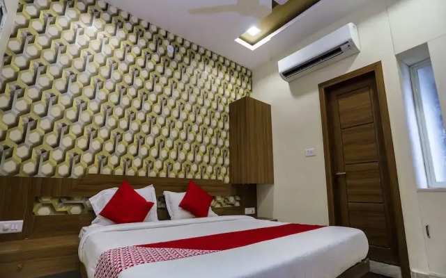 Hotel Shri Hari By OYO Rooms