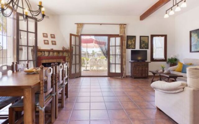 House Pleta Deltebre