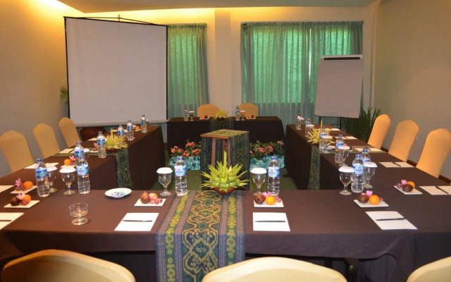 The Santosa Villas & Resort Lombok
