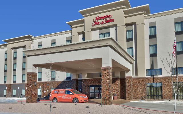 Hampton Inn & Suites Albuquerque Airport