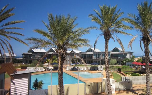 Mantarays Ningaloo Beach Resort