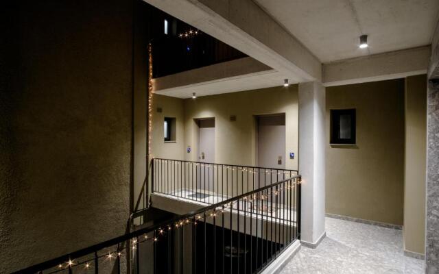Tzes City Suites