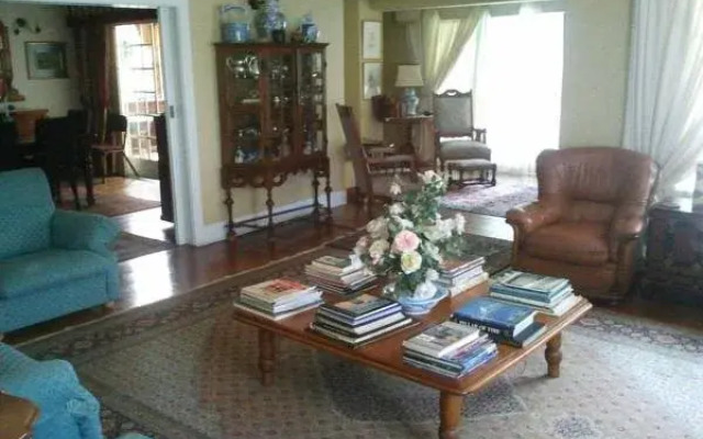 Meintjieskop Guest House