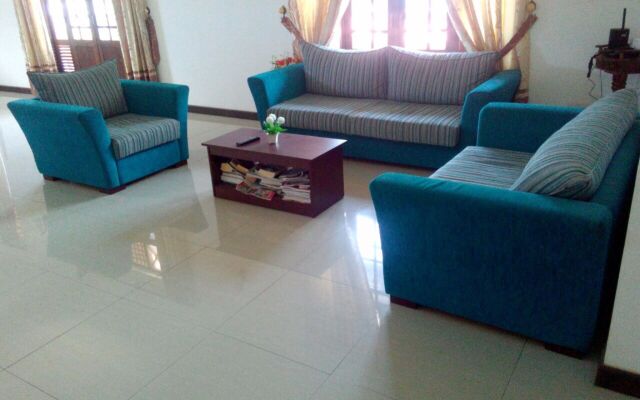 Shadow Inn Guest House