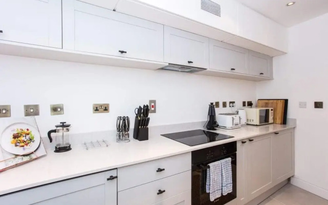 The Parliament View Place - Modern and Bright 3bdr Flat