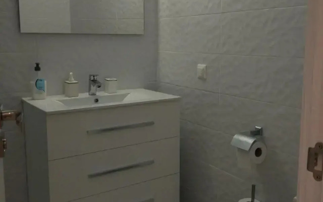 Los Cristianos studio, modern, spacious, pool,WiFi