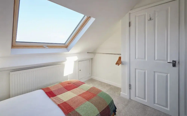Host Stay Prospect Retreat