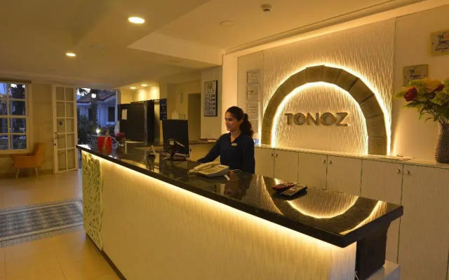 Tonoz Beach Hotel