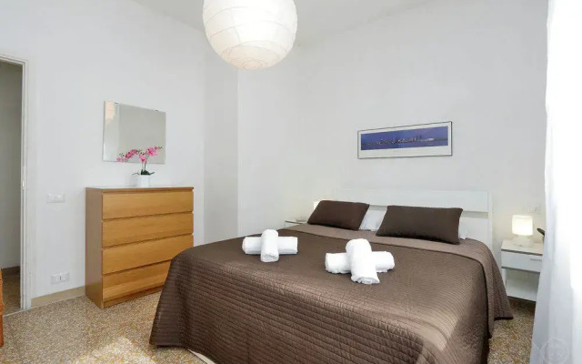 Vatican - WR Apartments