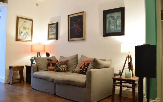 Modern 2 Bedroom Apartment In West Kensington