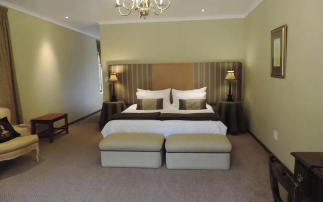 Milkwood Lodge - Hermanus