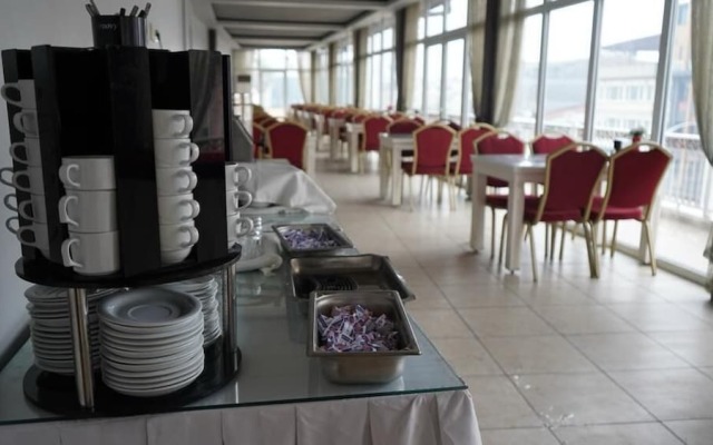 İpek Palas Otel Urfa