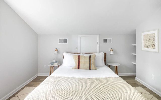 Wildwood Court - Sea Pine