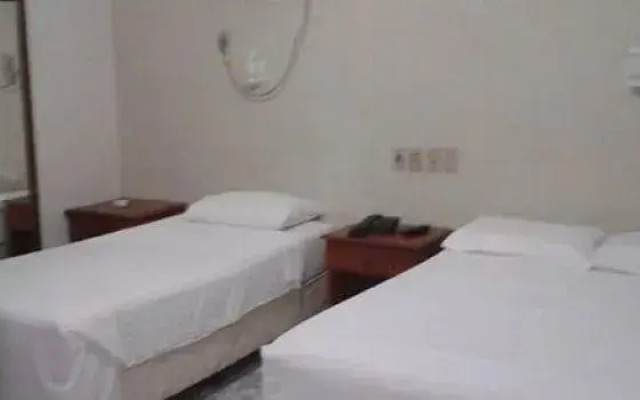 Hotel CENTRAL