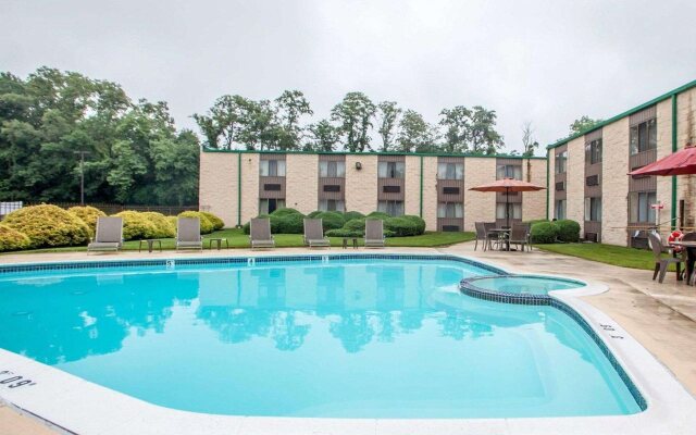 SureStay Plus Hotel by Best Western McGuire AFB Jackson