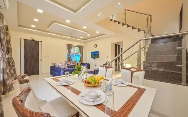 Paramount By Joy Suites