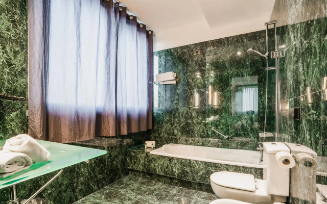Max Hotel Livorno