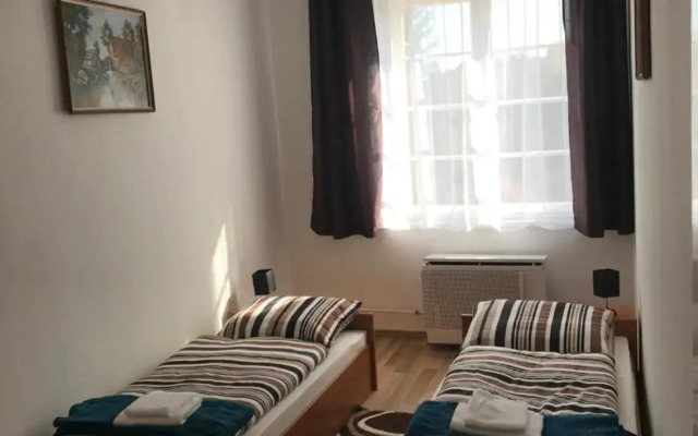 Éva Apartman