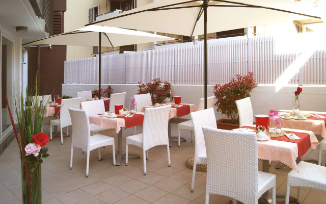 Residence Aprilià