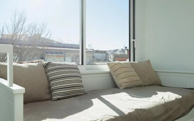 V008 - ESTRELLA DE RELJA - Roses