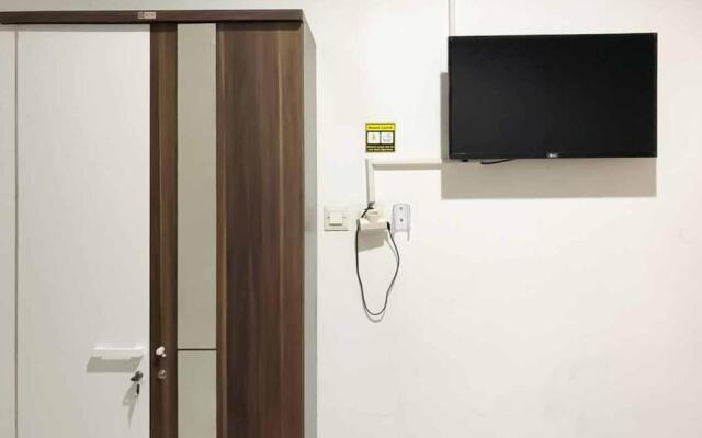 SAS Guest House RedPartner @ Darmo Park 2 Surabaya