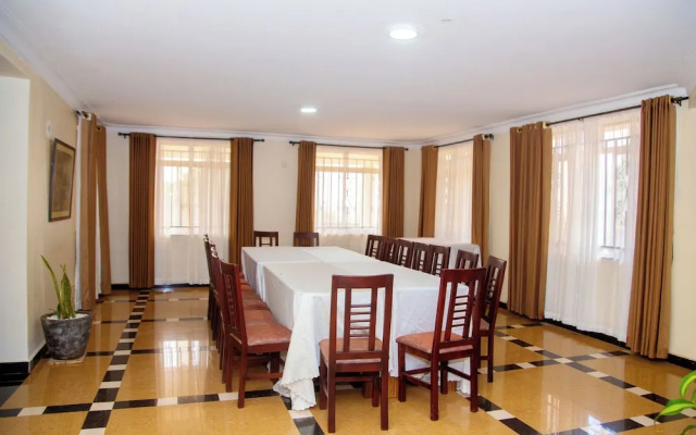 TreasureView Courts