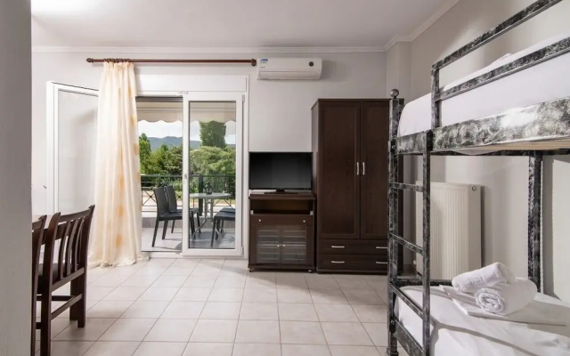 A Ponte Studios & Apartments