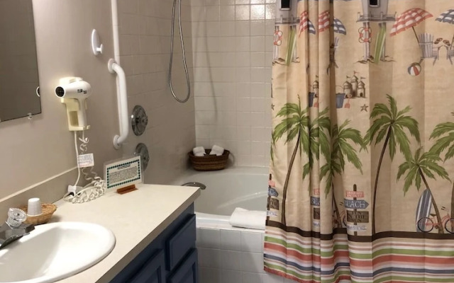 Watergarden Inn at the Bay