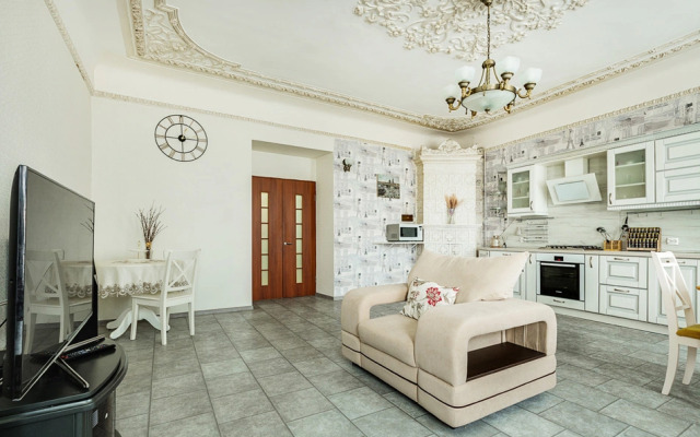 RentalSPb на 7-й Советской 40