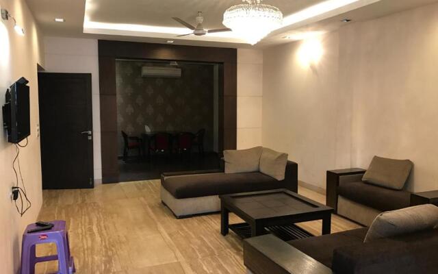 Spacious 3bhk apartment!