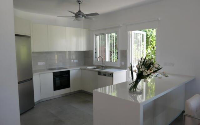Resitour - Apollo Beach Villa 37