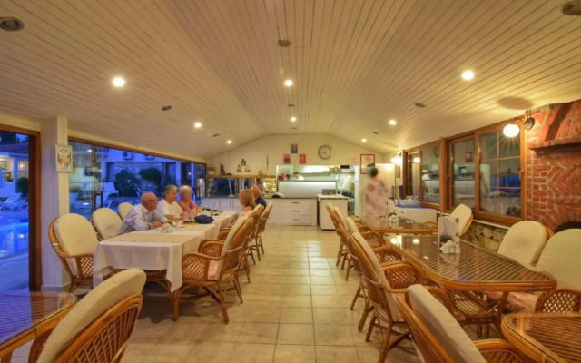 Olympos Hotel - Adults Only