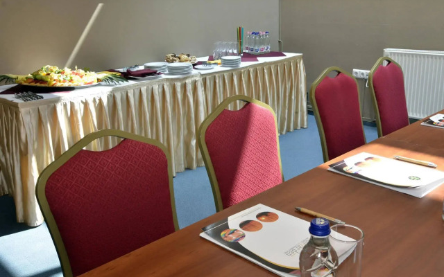 SunGarden Wellness & Conference Hotel